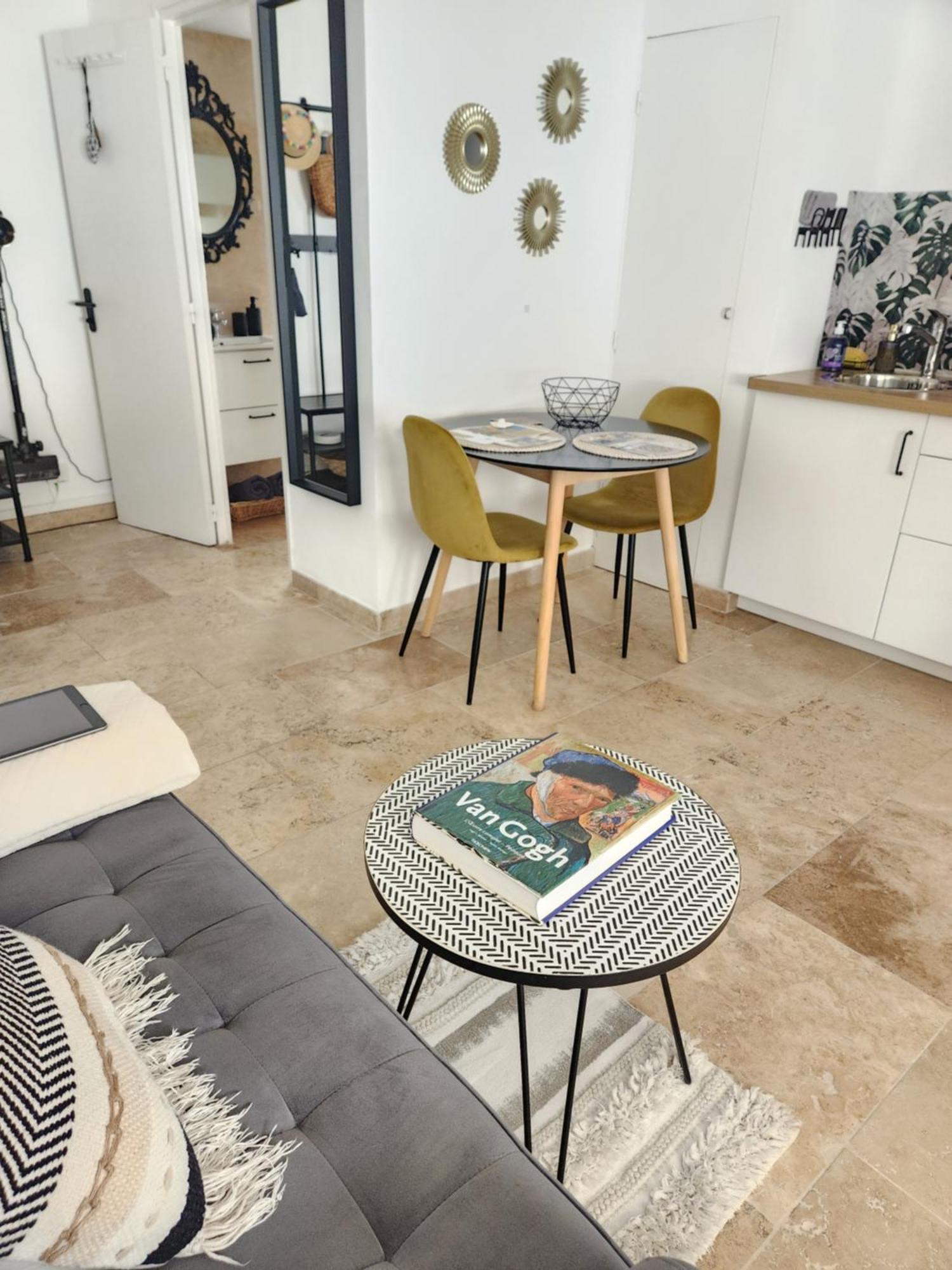Le Beffroi De Gaston Climatise Apartment Aix-en-Provence Ngoại thất bức ảnh